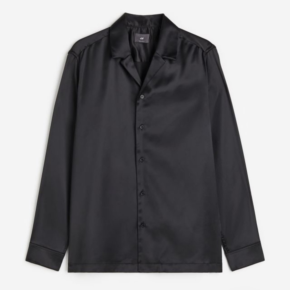Regular Fit Satin Resort Shirt (L) Regular fit. (New with tags)